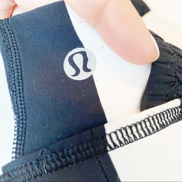 Lululemon Inner Heart Bra Stripe Black Angel Wing Flowabunga Black Size 6 - Picture 8 of 9